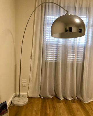 Lampada ad arco