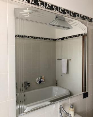 Specchio bagno con lampada