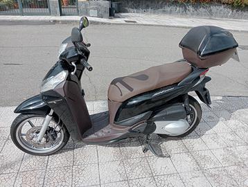 Honda sh 300