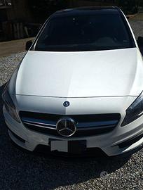 MERCEDES A45 AMG