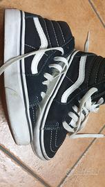 VANS n30