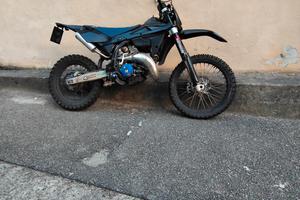 Husqvarna WR 125 2T Targato 