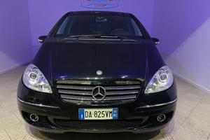 MERCEDES-BENZ A 170 Avantgarde