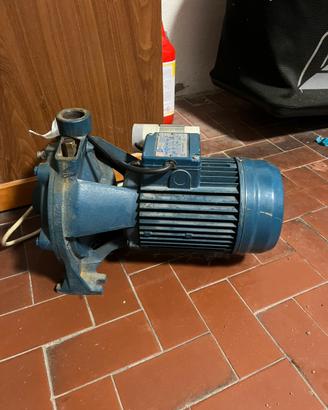 Motore per aspirazione acqua