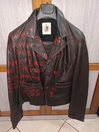 completo giacca e gonna in pelle 