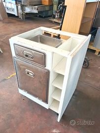 mobile battifondi di caffè per bar usato