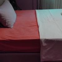 Letto matrimoniale imbottito