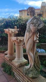 Colonne porta vaso, statua e vaso in gesso