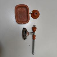 Porta sapone e carta igenica