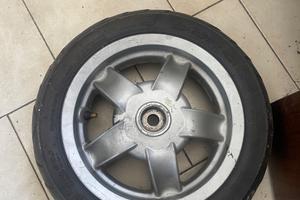 Ruota posteriore piaggio  zip sp