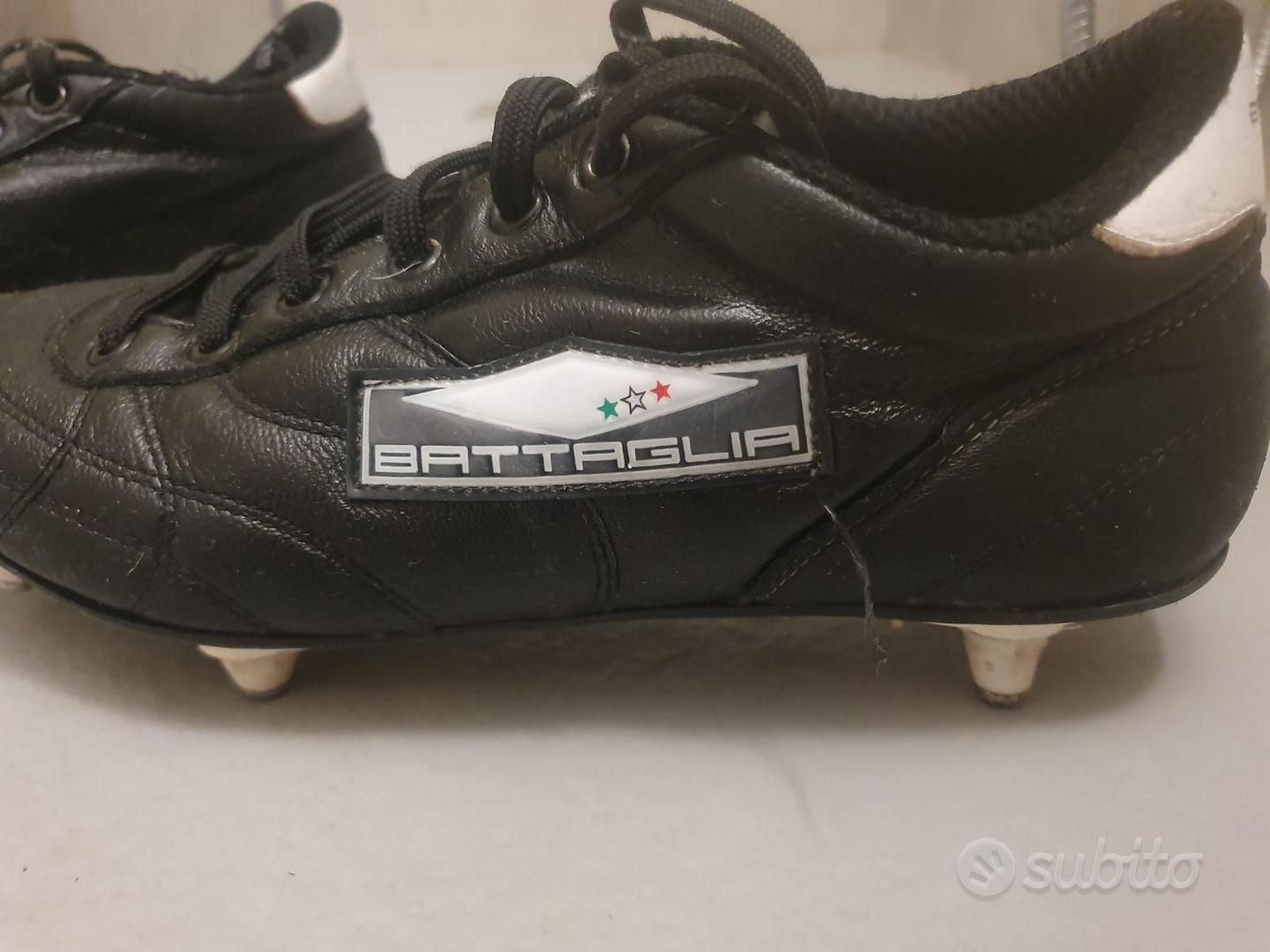 Battaglia scarpe calcio online