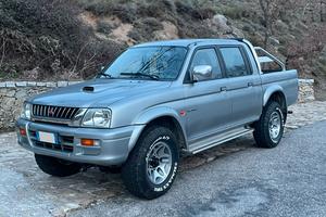 Mitsubishi L 200 MOTORE NUOVO