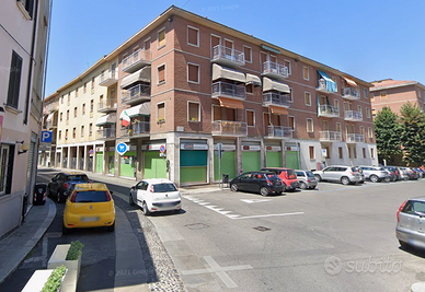 QUADRILOCALE DI 90 MQ ARREDATO IN CENTRO-PC