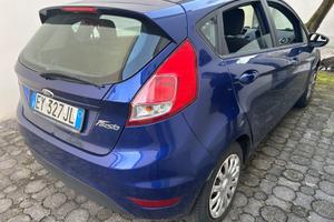 Ford Fiesta 1.2 60CV 5 porte Titanium