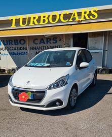 Peugeot 208 puretech 82 cv 5p. GPL