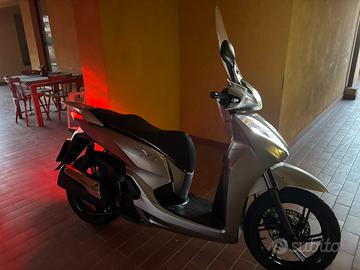 Sh 300
