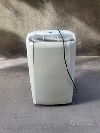 Pinguino De'Longhi condizionatore portatile CN96e