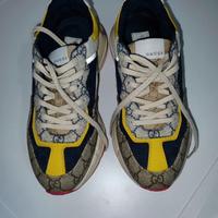 Scarpe Gucci taglia 42