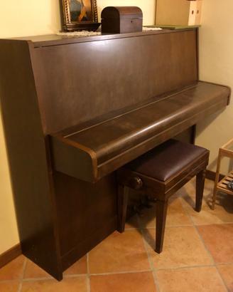Pianoforte verticale