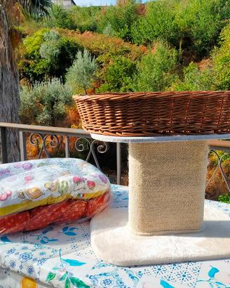 Tiragraffi con cesta in vimini 