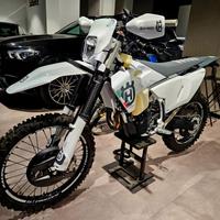 Husqvarna FE 350 PRO 2025