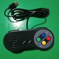 Controller USB per PC stile Nintendo