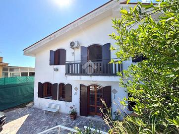 VILLA SINGOLA A PALERMO