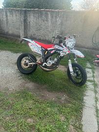 hm  ( tpr 86 )