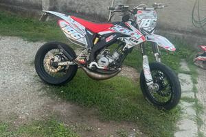 hm  ( tpr 86 )