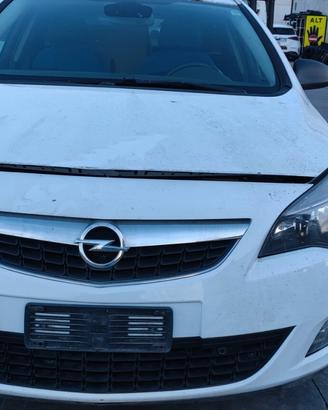 Ricambi Opel Astra j 2011