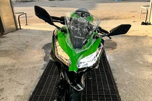 Kawasaki ninja 300 - 2017