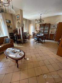 5 vani: via remo sandron pressi via delle croci