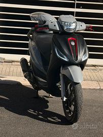 Medley 125 s 2024
