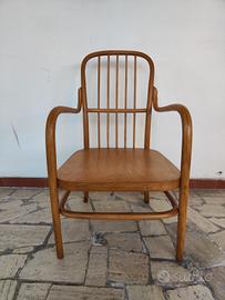 Poltrona Thonet numero A63-F del 1930 Frank