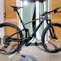 MTB LEE COUGAN CROSS FIRE AIR