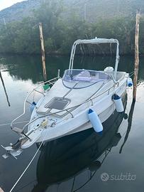 Barca saver manta 620 Honda 150