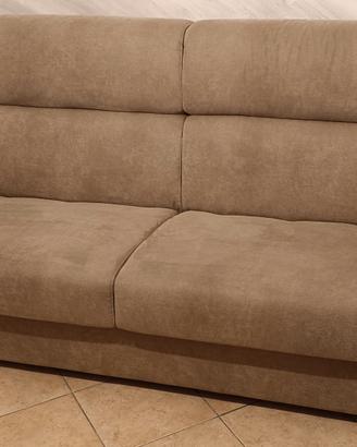 Comodo divano letto 3 posti