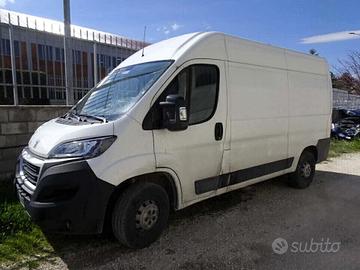 Peugeot Boxer 335 2.2 BlueHDi 140 S&S PM-TM Furgon