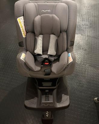 Seggiolino auto Nuna Prym I size girevole 360