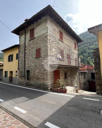CASA INDIPENDENTE A ADRARA SAN MARTINO