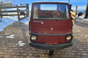 Ape piaggio 200cc, con volante. Portata 730kg