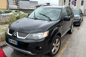 Mitsubishi outalnder 4x4