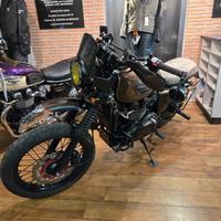TRIUMPH SCRAMBLER 900 customizzata FULL FULL