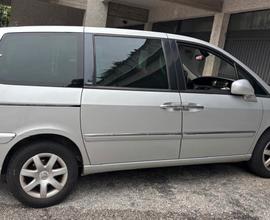 Peugeot 807 2.0 HDi 136CV ST Mix-7/8 POSTI/ Gancio