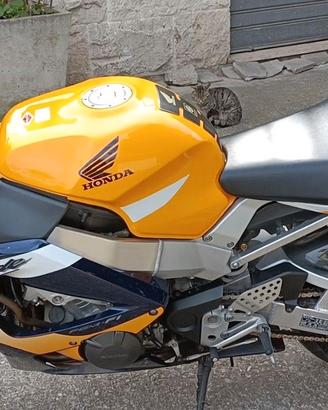 Honda CBR 900 RR Fireblade