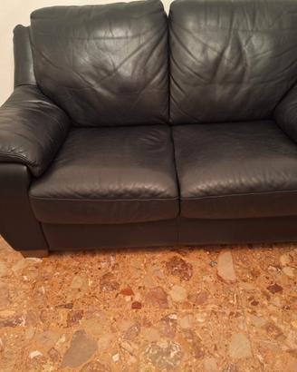 2 divani neri