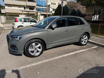 Audi Q3 35 TDI BLACK EDITION, business automatica