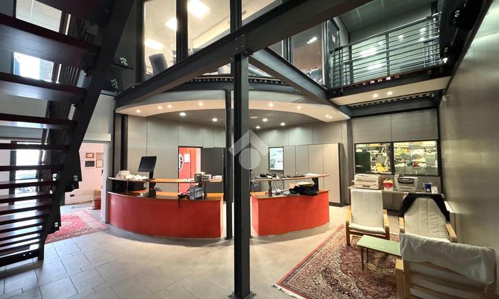 CAPANNONE A LOREGGIA