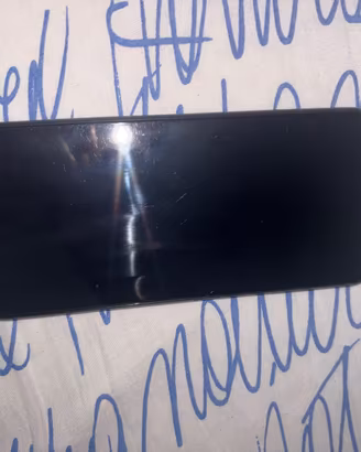 Samsung galaxy A13 64GB /128GB