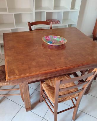 Tavolo rettangolare 130x140cm classico + 4 sedie